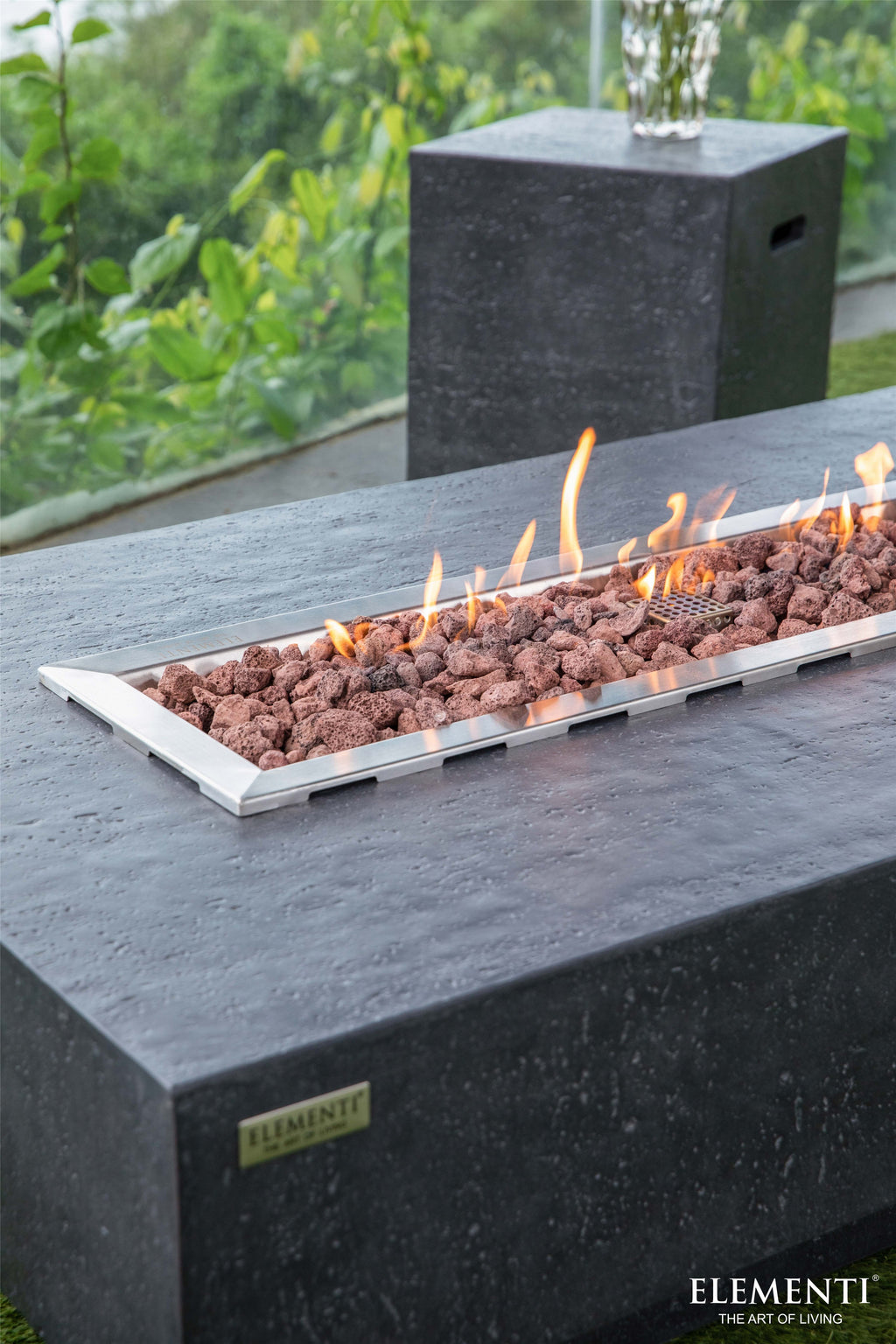 Elementi Hampton in Dark Gray, supplier lifestyle photo