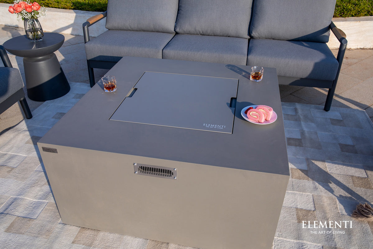 Elementi Rocky in Light Gray, supplier lifestyle photo